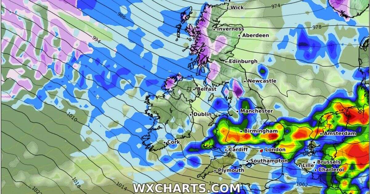 UK snow maps show date '1cm per hour' storm and torrential rain will miss just one area