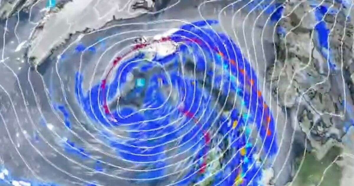 UK weather: Horror Met Office maps show huge storm smashing Britain with 70mph winds TODAY