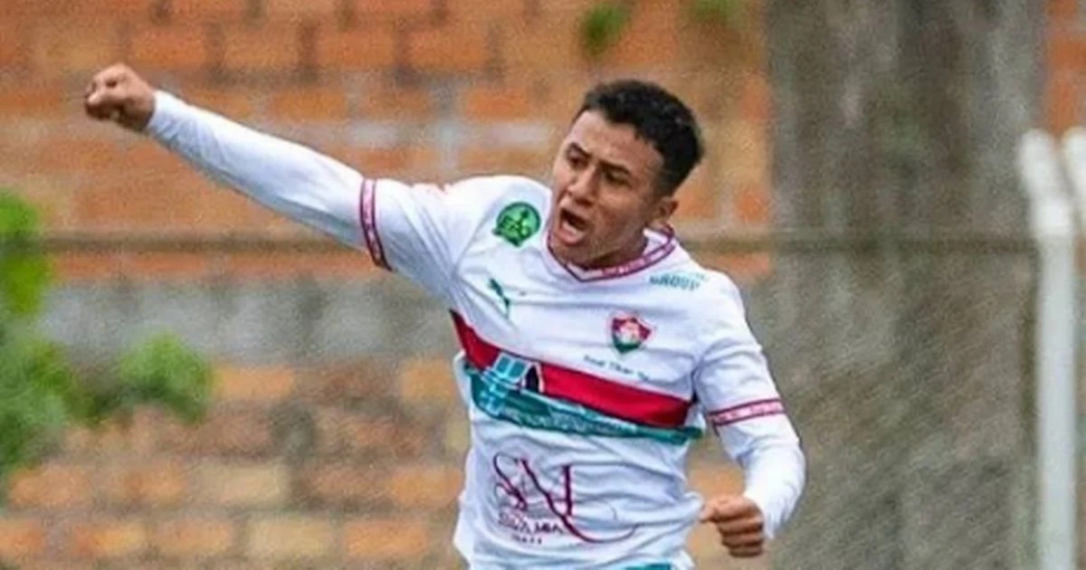 Footballer, 21, tragically dies after horror clash with keeper during match