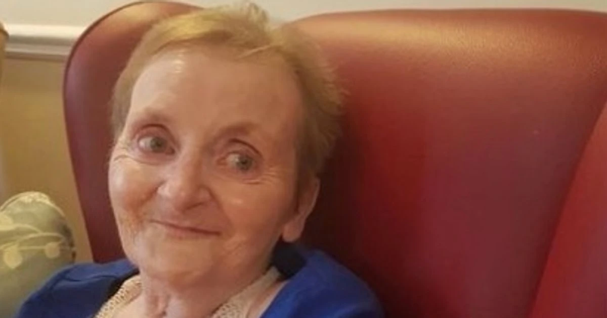 Photos show heartbreaking difference in great-gran before and after care home lockdown