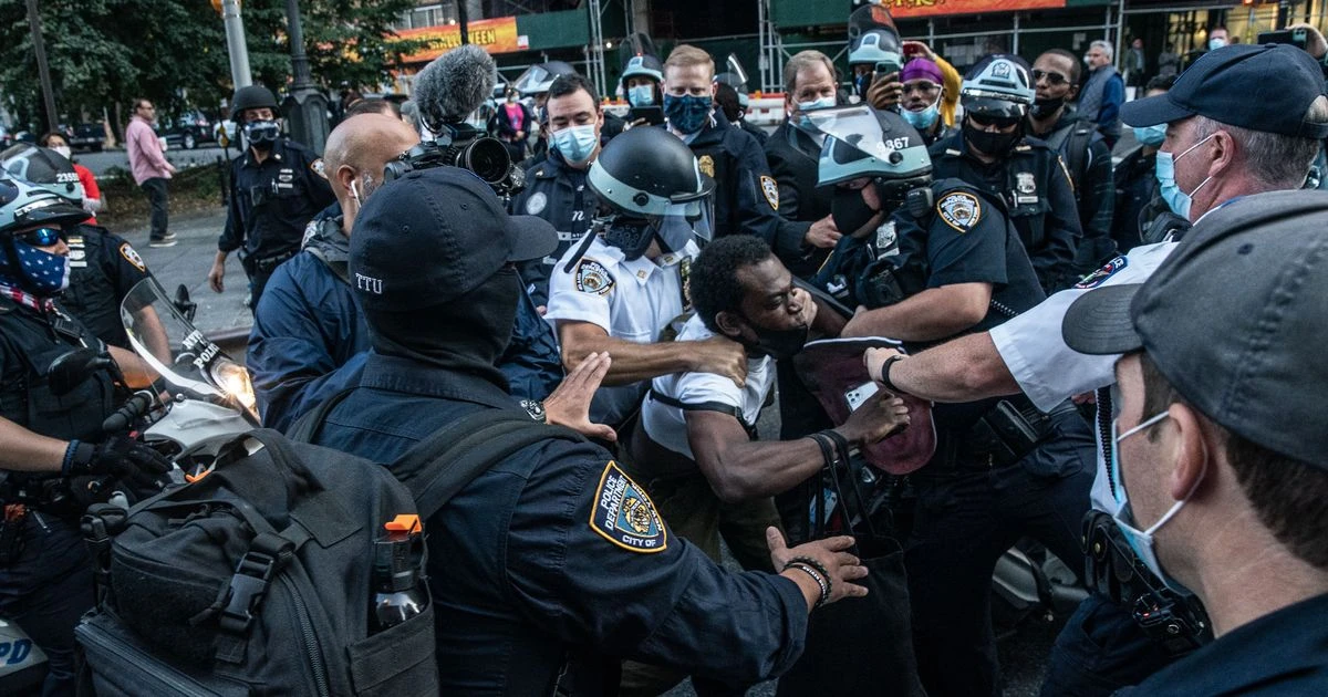 Trump supporters clash with counter-protesters in violent scenes as three arrested