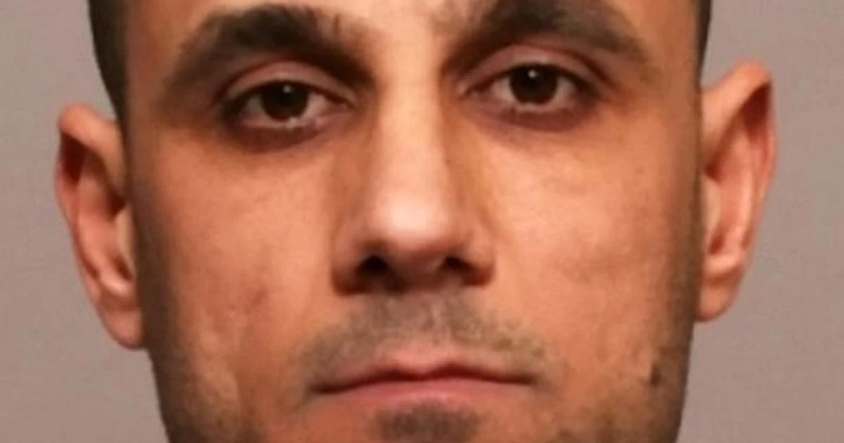 Murderer who killed five in explosion has guilt exposed in single blink on live TV
