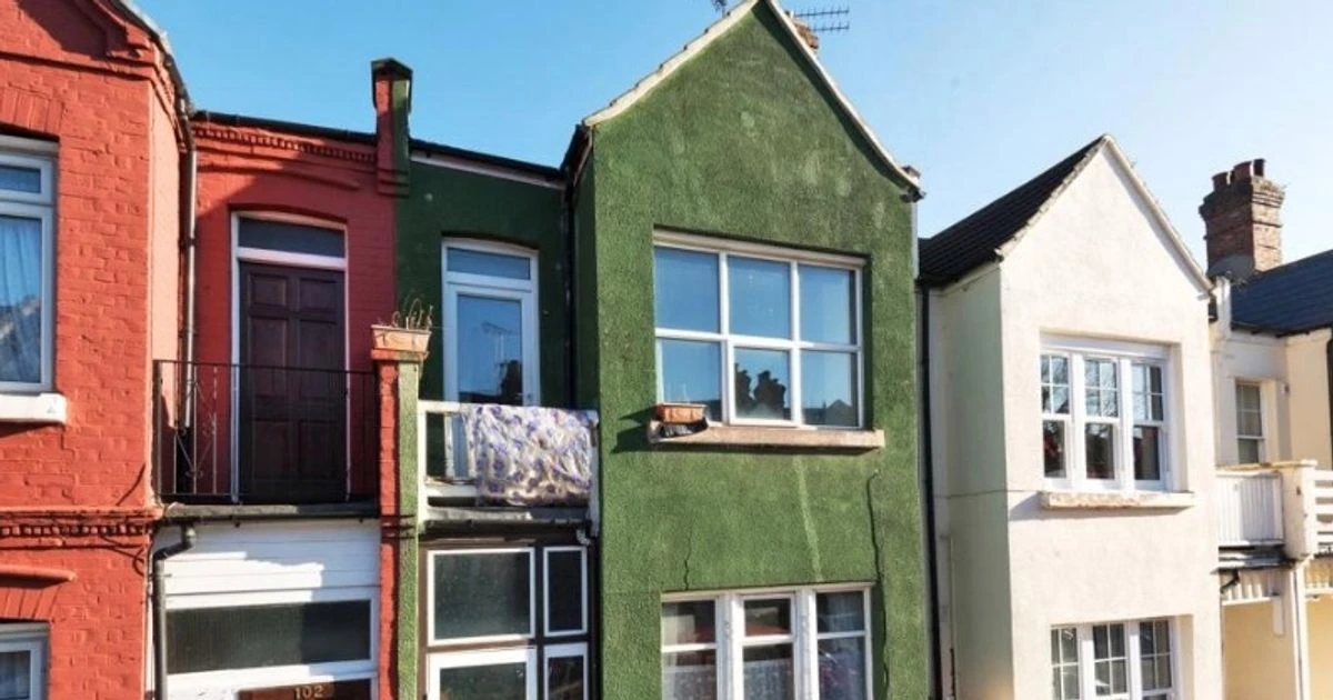 Five-bedroom house in London with 'bargain' price tag is raising a few eyebrows