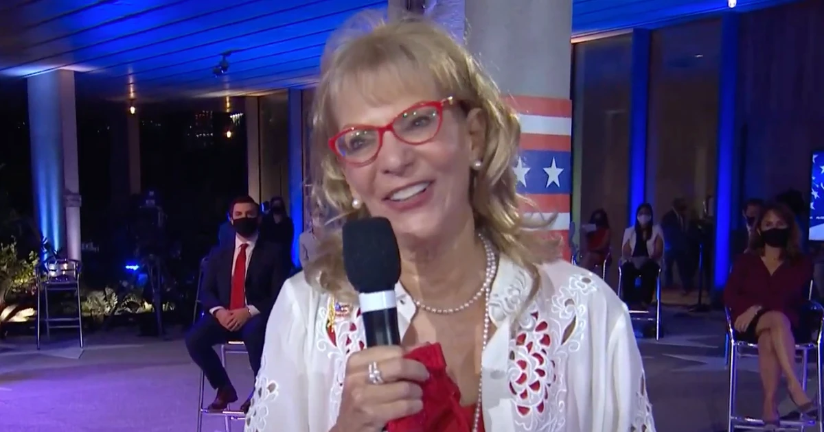 Donald Trump told he has 'a lovely smile' in deeply weird moment at TV debate