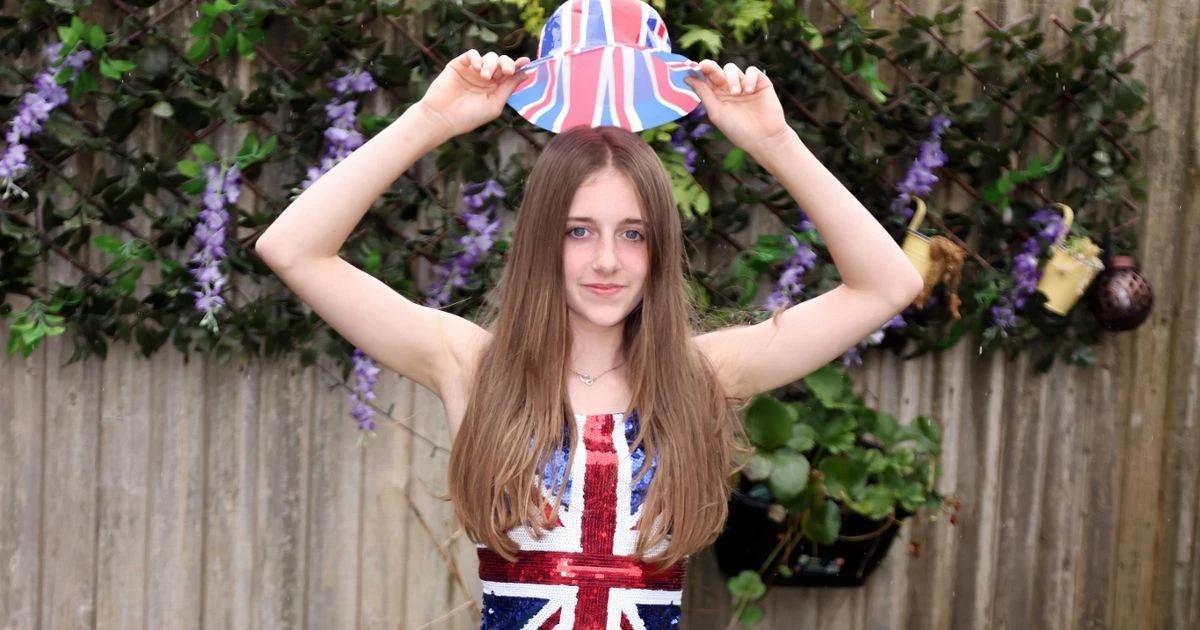 School in Union flag dress row closes early for summer after 'extremist threats'