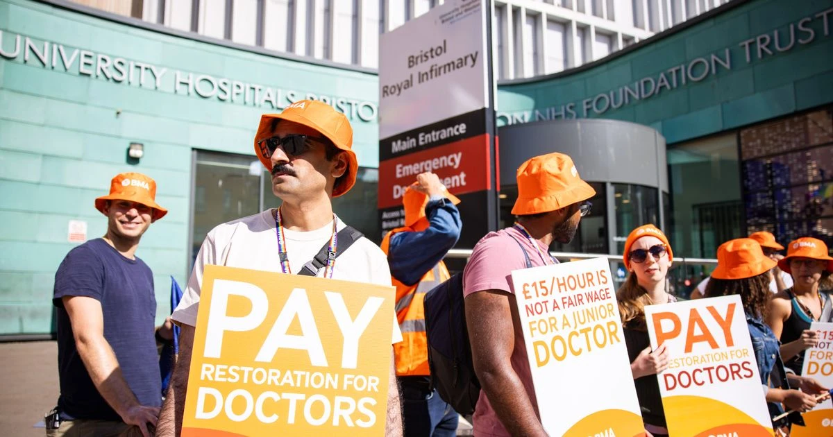 Patients face NHS chaos as resident doctors announce exact date of strikes