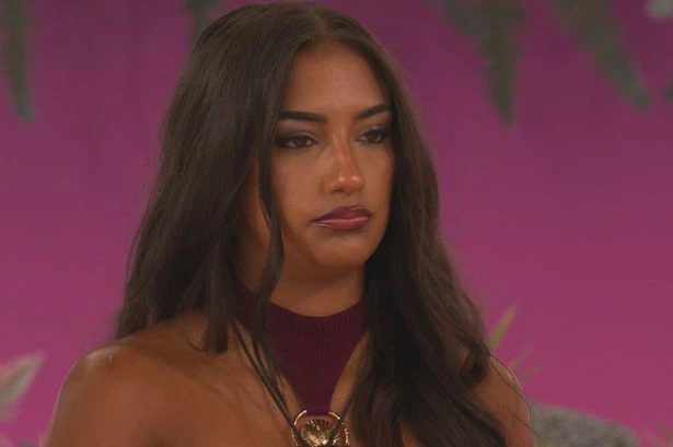Love Island stars Shakira and Toni being 'set up' as fans told how to vote for Grafties