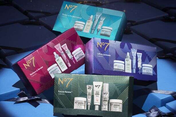 Get £10 off when you spend £20 on No7 at Boots with this great offer