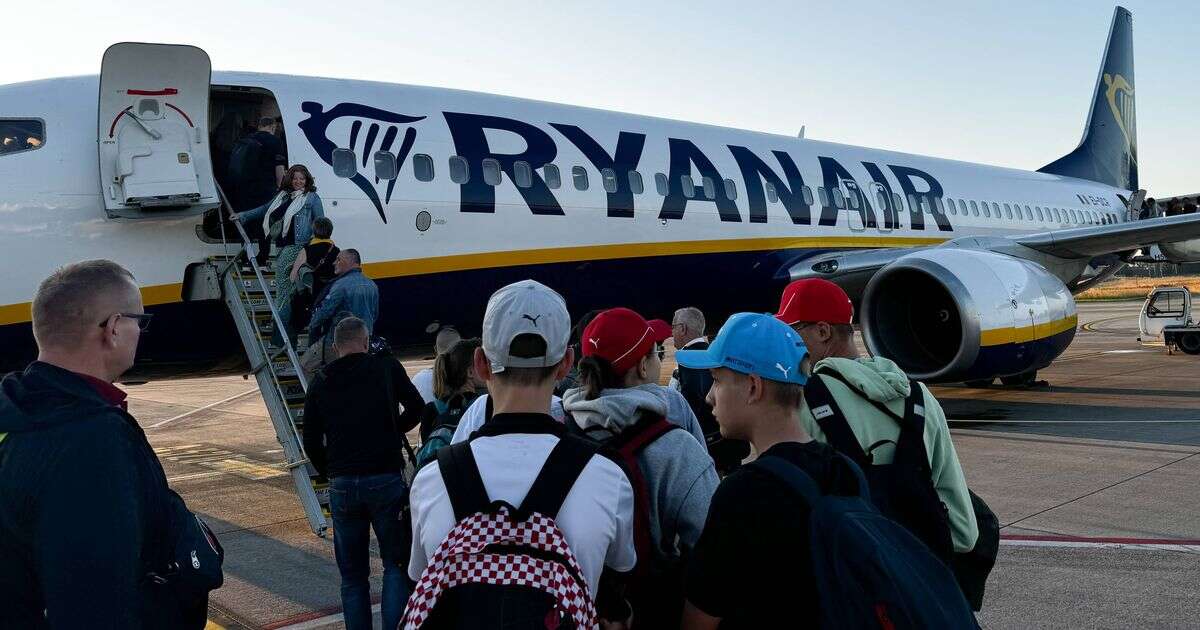 Ryanair stops flights to two Spanish destinations in blow for sunseekers