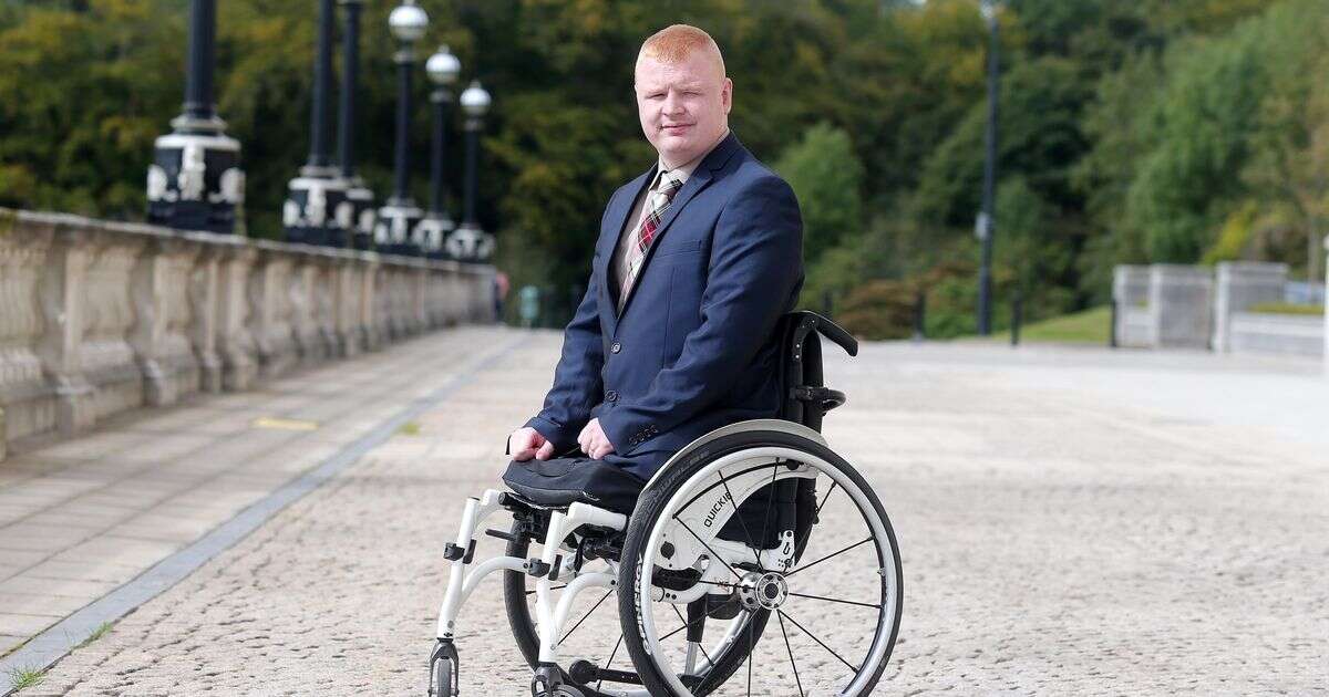 Disabled veteran watches plane take off without him after his luggage is removedAer Lingus