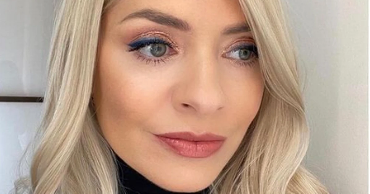 Holly Willoughby-approved £8 'lengthening' L'Oréal mascara is on sale at AmazonHolly Willoughby