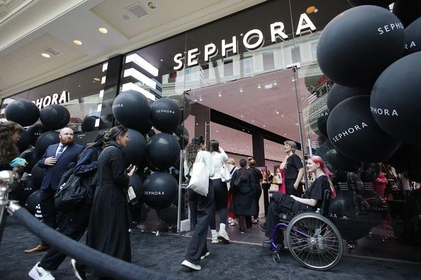 Save £34 on 'amazing' haircare duo at Sephora and fans say it leaves hair 'healthy and soft'