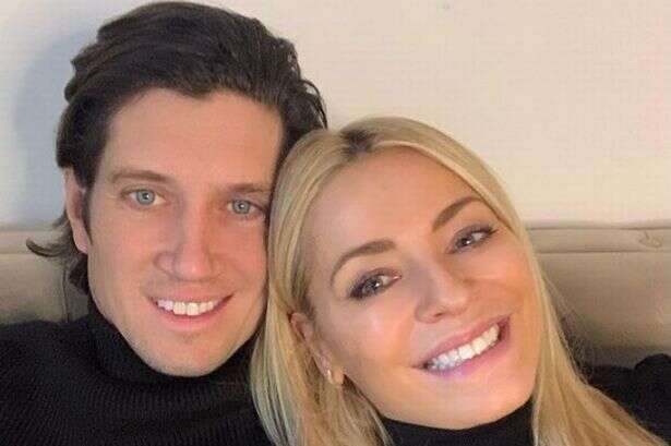 Tess Daly's husband Vernon Kay's very public apology after sexting scandal with glamour model