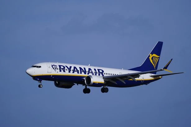 Ryanair passengers' fury as pilot makes 'unbelievable' announcement as they touch down in Spain