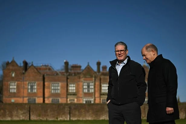 'I went ghost hunting in Keir Starmer's country home and felt an eerie presence'