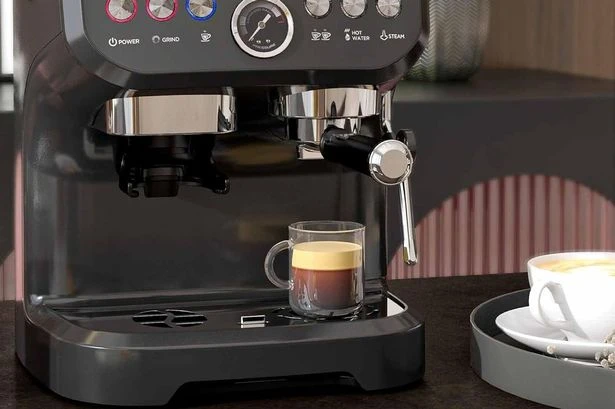 Debenhams reduces expensive coffee machine by £250 in major price plummet