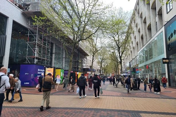 Pictures show all of the empty shops along Birmingham New Street
