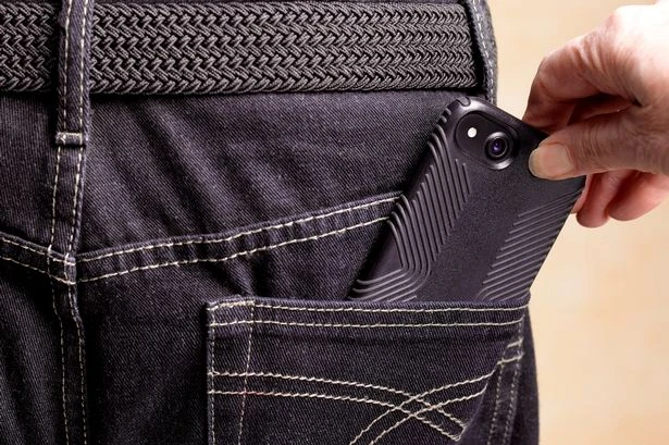 Huge surge in phone theft prompts call for urgent action