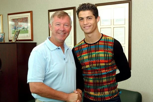 Man Utd fans make same Sir Alex Ferguson point as Ronaldo is linked with Man City
