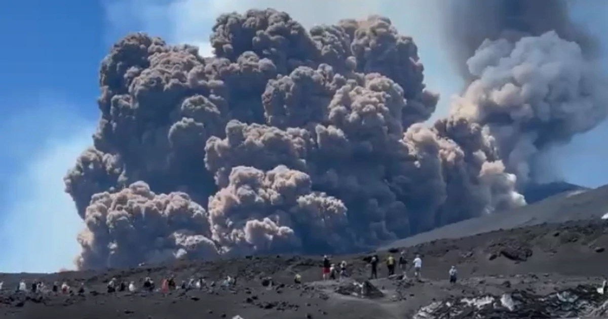 LiveMount Etna eruption LIVE: Huge explosion from famous volcano in Sicily