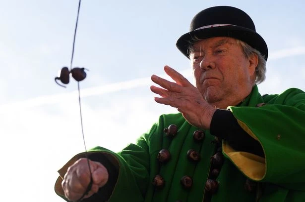 Conker champ who used painted steel nut is to 'defend crown' after controversy