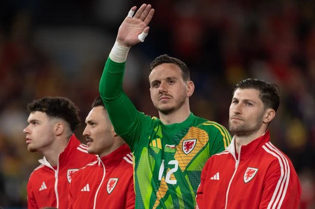 Wrexham announce signing of former Premier League star 13 years after he left the club
