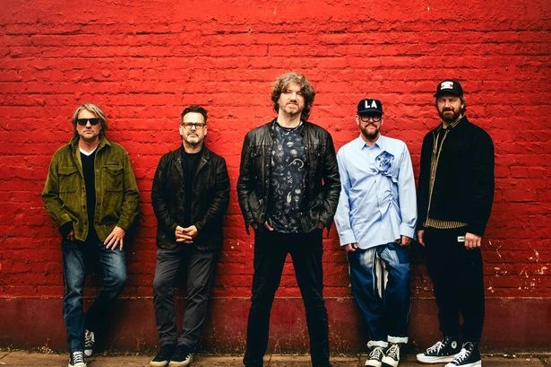 New albums by Embrace and Yes reviewed