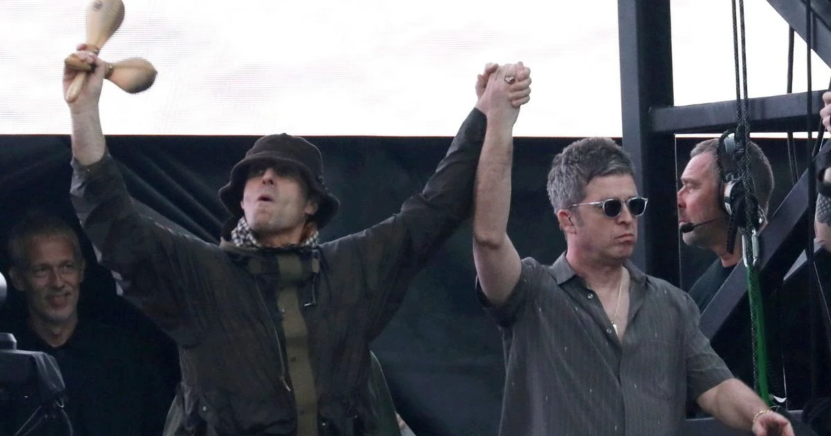 LiveOasis' Croke Park concert LIVE: Noel Gallagher warned 'Read the room' after Royle Family mention