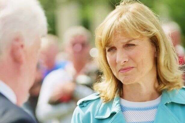 Antiques Roadshow's Fiona Bruce issues cheeky dig at war hero: 'Speak for yourself!'