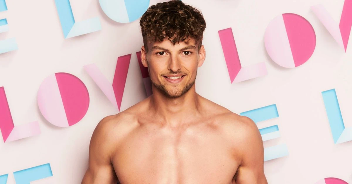 Love Island's first disabled contestant Hugo brags 'I'm a fine sha***r' in unearthed clip