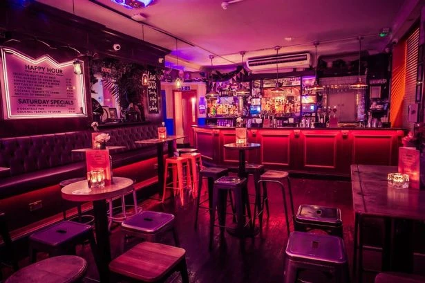 Major UK bar chain collapses as several sites close and more under threat
