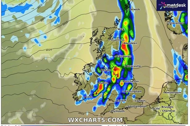 UK weather maps show whole country blue as 742 mile rain bomb set to hit this weekend