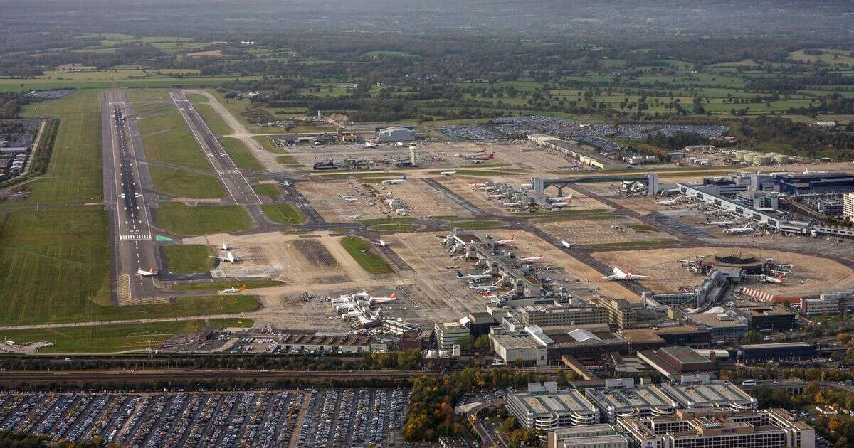 Flight attendant shares 'safest place' to leave motor in airport car park