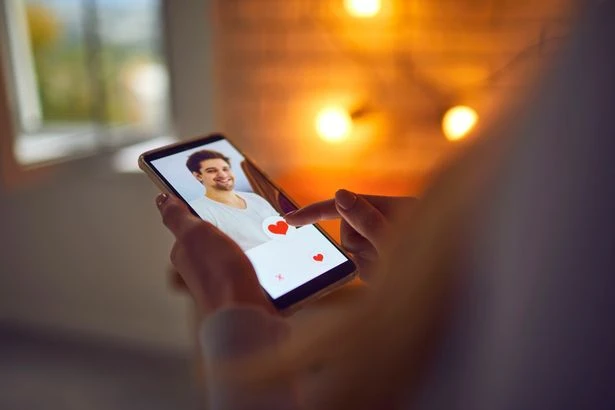 Students are letting AI robots pick their dates in eerie new 'Black Mirror' trend