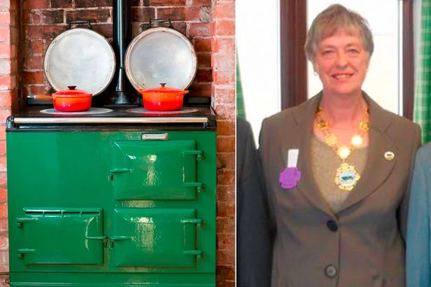 Farmer crushed to death by 470kg Aga cooker after trying to move it across kitchen