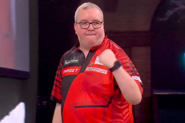 Stephen Bunting produces his 'greatest ever performance' and beats Wright