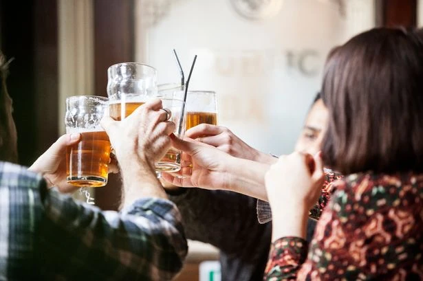 Young Brits to splash out £1,170 on spontaneous summer fun