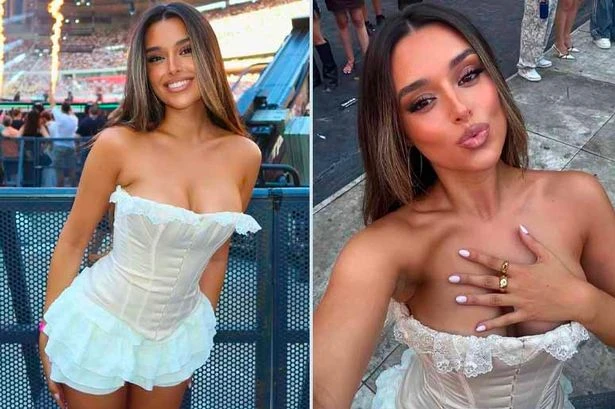 Stunning ex-Premier League girlfriend steals show as she 'admires' sports stars