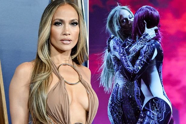 Jennifer Lopez kisses female dancer on stage as fans say she's 'lost the plot'