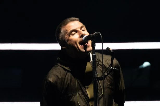 Oasis 'terrible' reunion show splits internet as fans complain 'they just play song after song'