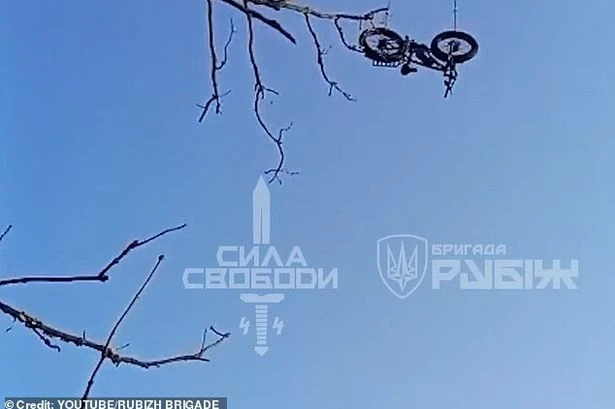 Ukrainian soldier trapped behind enemy lines escapes Russians on e-bike delivered by drone