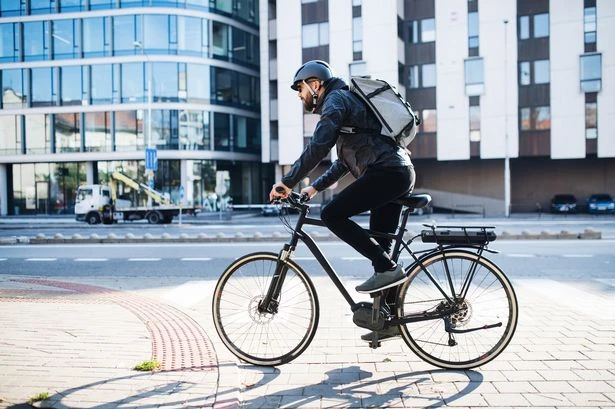 Drivers warned that overtaking cyclists could now cost you £1000
