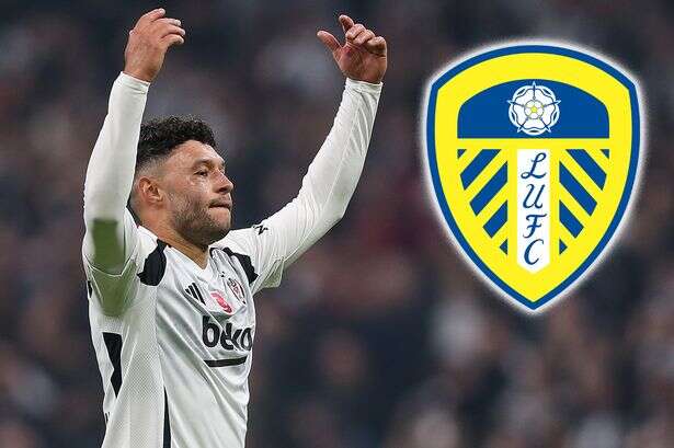 Leeds United 'consider' sensational swoop for ex-Liverpool star Alex Oxlade-Chamberlain