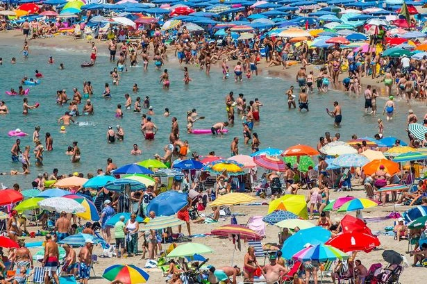 Brit orders Chinese food in Benidorm – and is gobsmacked by price of three course meal