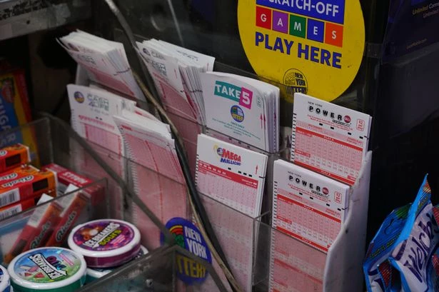 Man buys 162 lottery tickets because of 'lucky feeling' and wins $800k