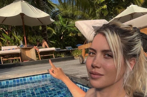 Mauro Icardi's wife Wanda teases PSG star in yellow bikini by swimming pool