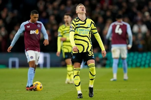 Arsenal fans dig out 'liability' after Aston Villa goal as he's costing them too often