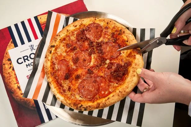 Top 15 common pizza eating habits that give Brits the 'ick'