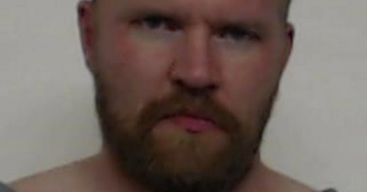 Evil boyfriend who stabbed woman 26 times in hot tub murder jailed for life