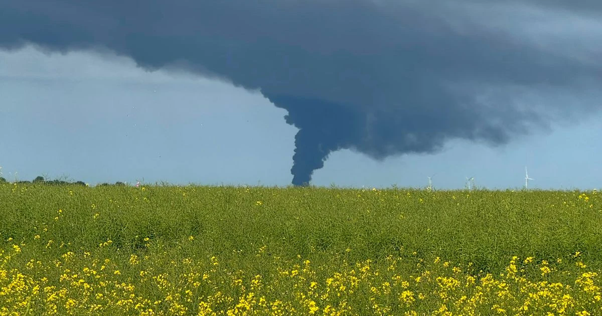 Rushden fire sparks urgent warning for residents to close doors and windows
